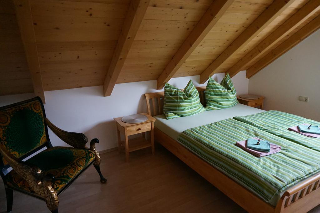 Gasthaus Zum Fuchs - Familie Andrae Hermagor-Pressegger See Room photo